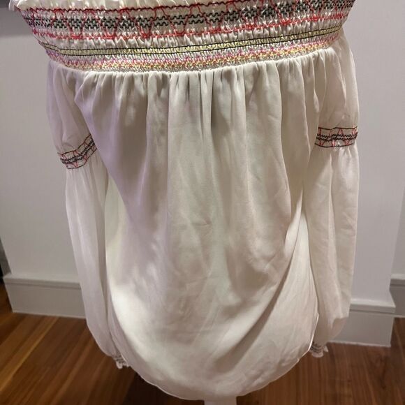 White House Black Market blouse NWOT - Picture 8 of 10